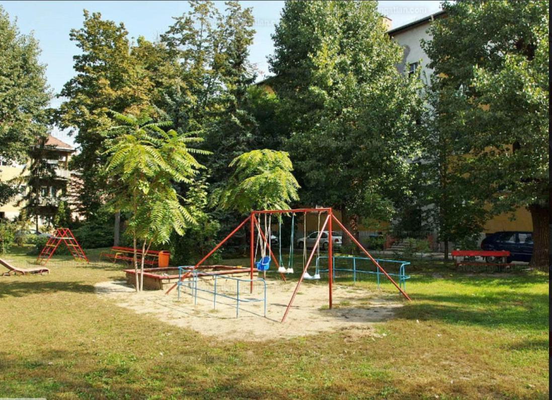 2 Studio Budapest Exteriör bild