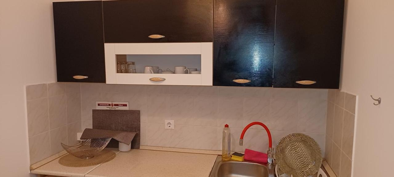 2 Studio Budapest Exteriör bild